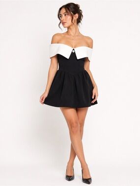 Black and White Off-Shoulder Party Dress